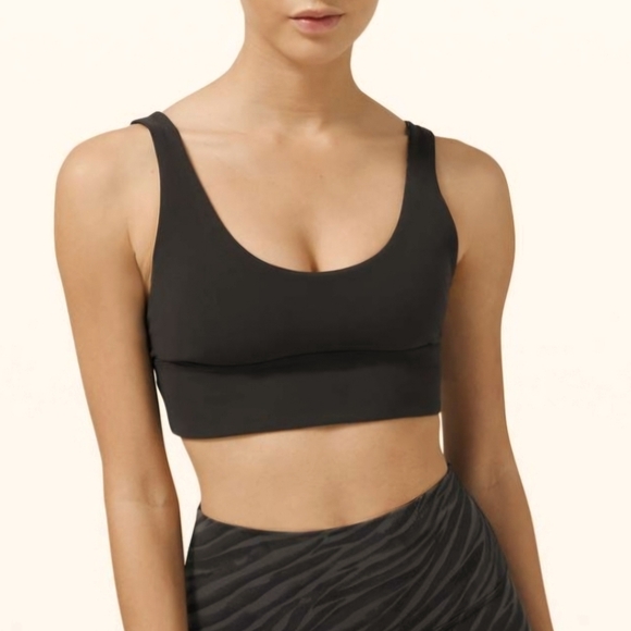 Lululemon Reversible bra Align - sz 8 - Picture 1 of 4
